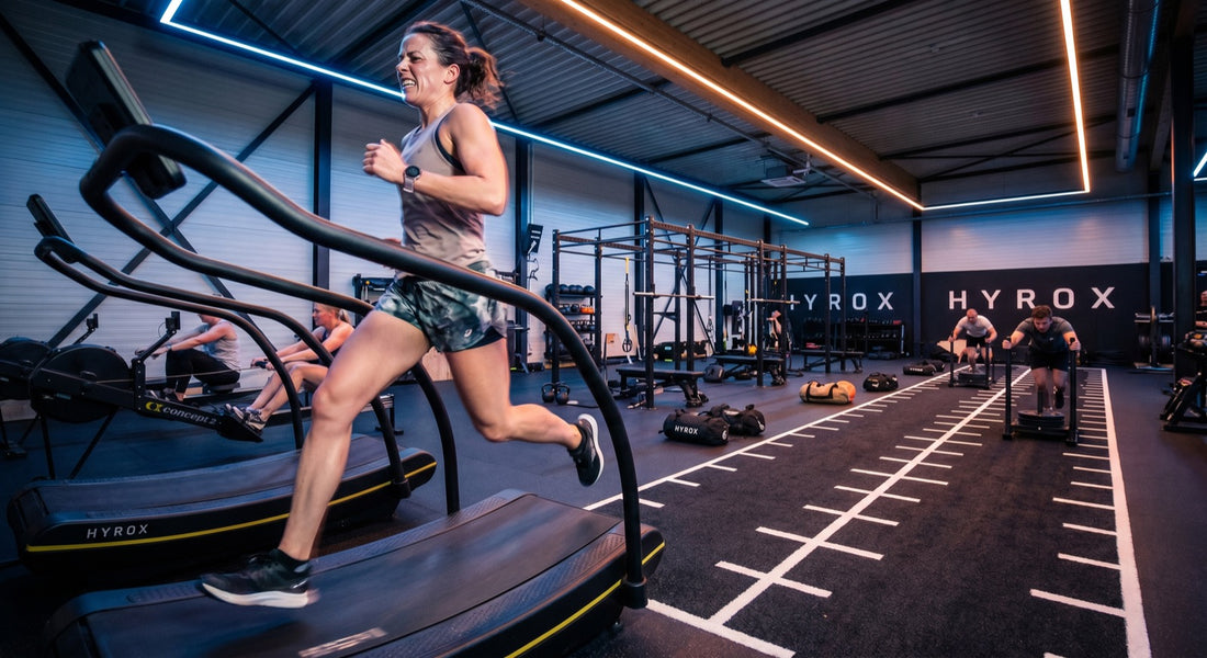 HYROX Hydration: The Sodium Protocol That Prevents Mid-Race Quad Cramps and Wall-Ball Fatigue