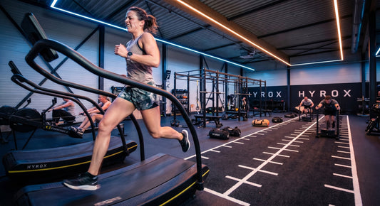 HYROX Hydration: The Sodium Protocol That Prevents Mid-Race Quad Cramps and Wall-Ball Fatigue